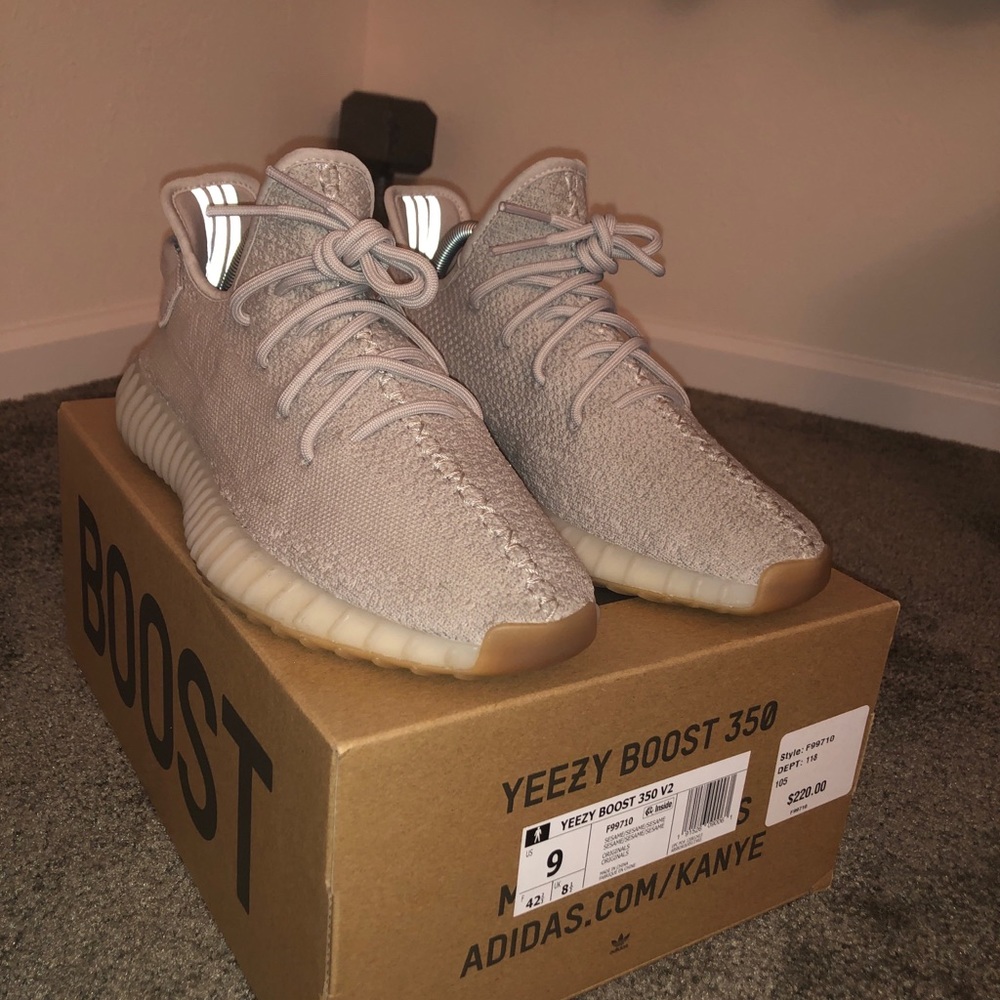 Yeezy boost 350 V2 Sesame